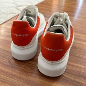 Alexander McQueen size 7 women’s